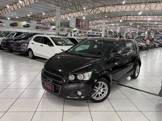 CHEVROLET SONIC 1.6 LTZ 16V FLEX 4P AUTOMÁTICO CHEVROLET SONIC 1.6 LTZ 16V FLEX 4P AUTOMÁTICO